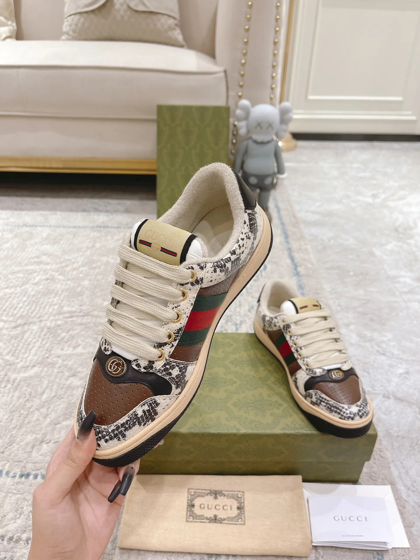 👟👟Ex-factory price 480👟👟 Couple style👫Gucci Gucci ❗️❗️New order shipped Original development Private mold making Correct last shape Hand-polished and distressed effect Correct details Complete accessories Imported leather/original towel lining crafted with craftsmanship Same size for men and women: 35-44